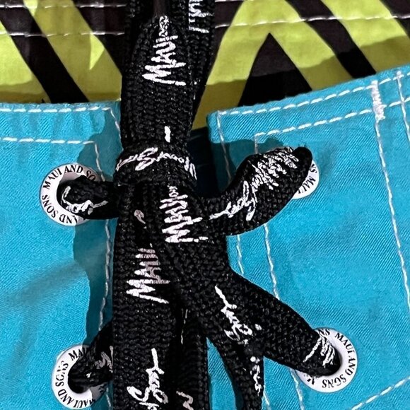 Maui & Sons HULA GIRL Palm Tree Blue Board Shorts - Limited Edition - RARE! - Picture 4 of 12
